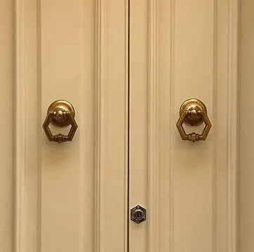 Number 73 Apartment